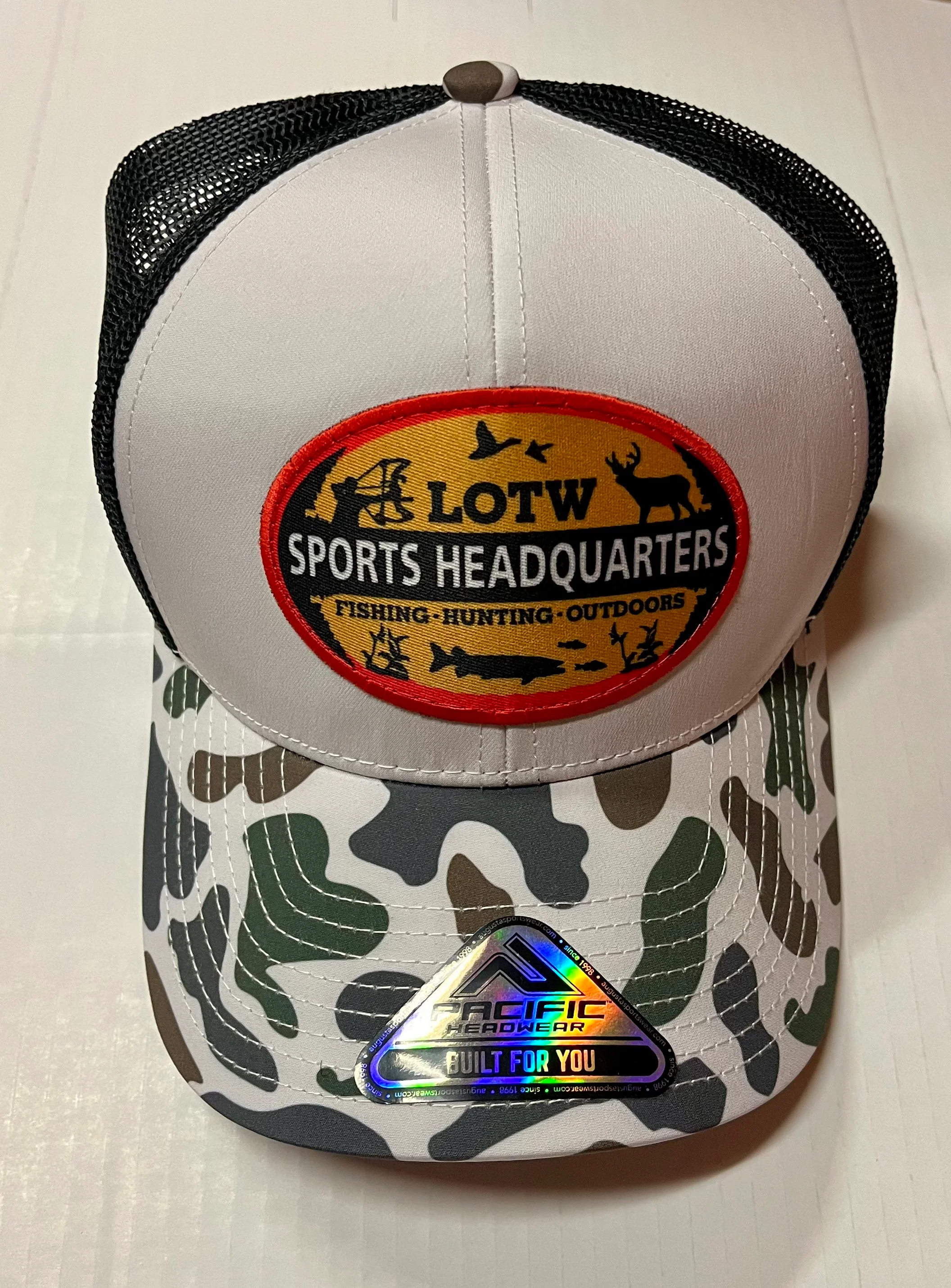 LOTW Sports Headquarters Retro Snapback Trucker Hats - Image 17