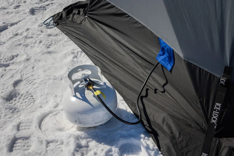 Otter Outdoors Vortex Pro Cabin - Image 3