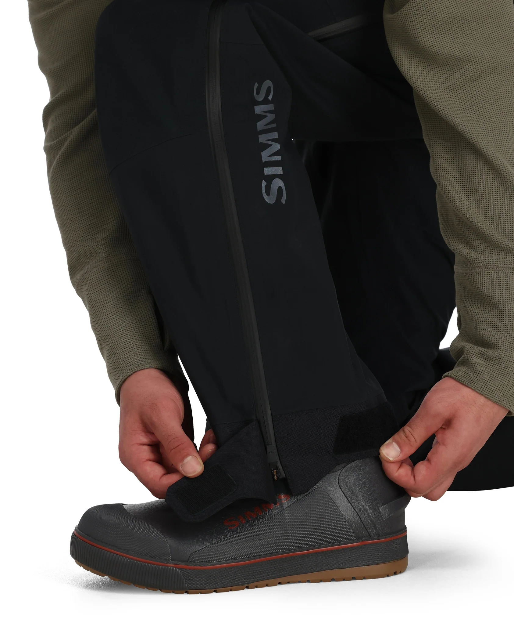Simms Pro Dry Fishing Bib - Image 7